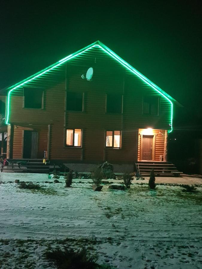Villa Na Uzlissi Migovo Exteriör bild