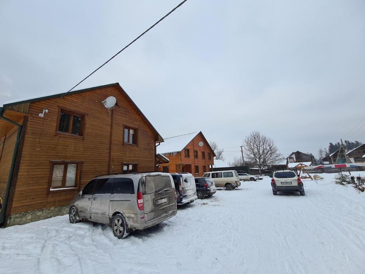 Villa Na Uzlissi Migovo Exteriör bild